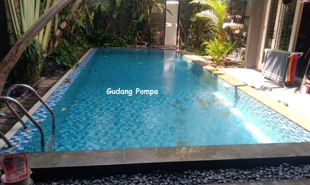 keuntungan memilih tangga kolam