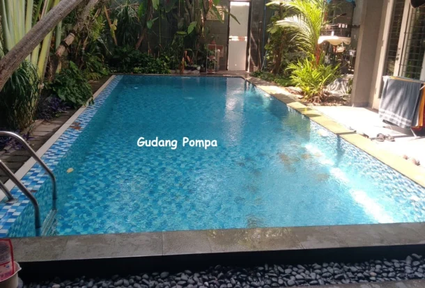 keuntungan memilih tangga kolam