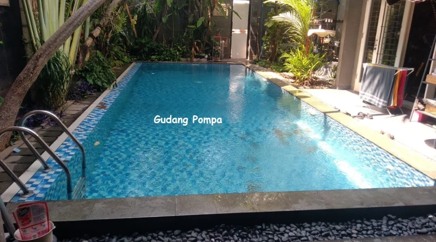 keuntungan memilih tangga kolam